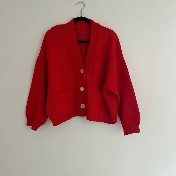 Babaa no22 cardigan in Summer Flame Red - Picture 2 of 9